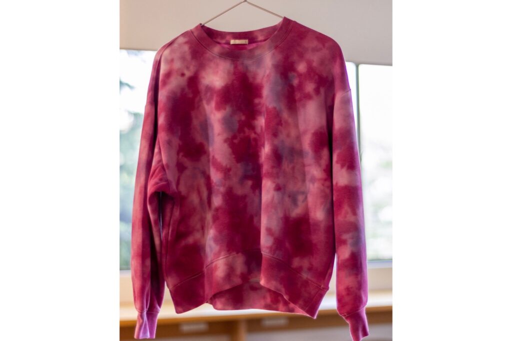 大人鮮やかなビバ・マゼンタでタイダイ染め